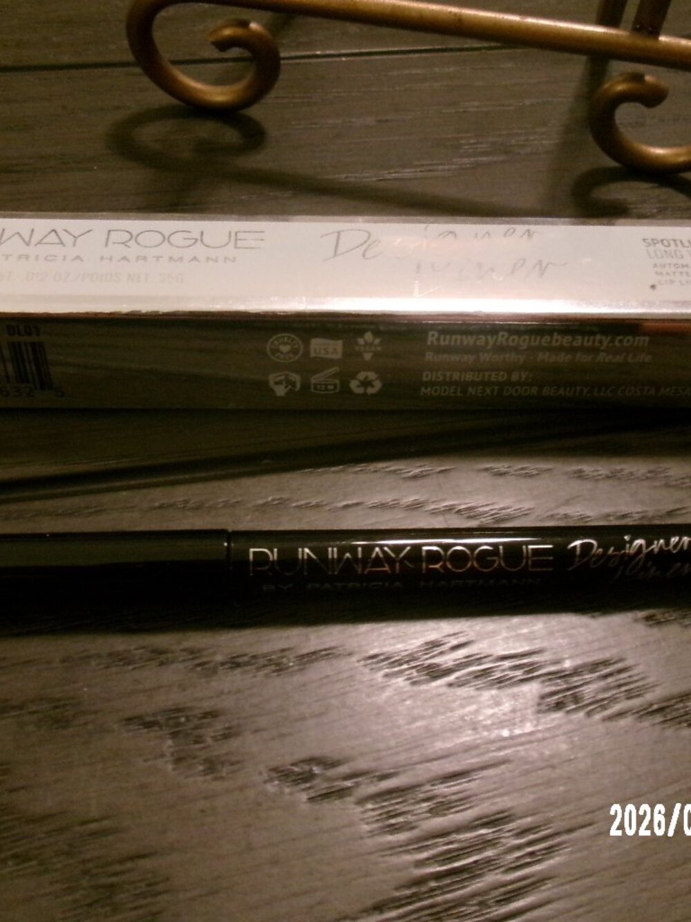 NIB - Runway Rogue Spotlight Long wear Matte Lip Liner Designer Liner